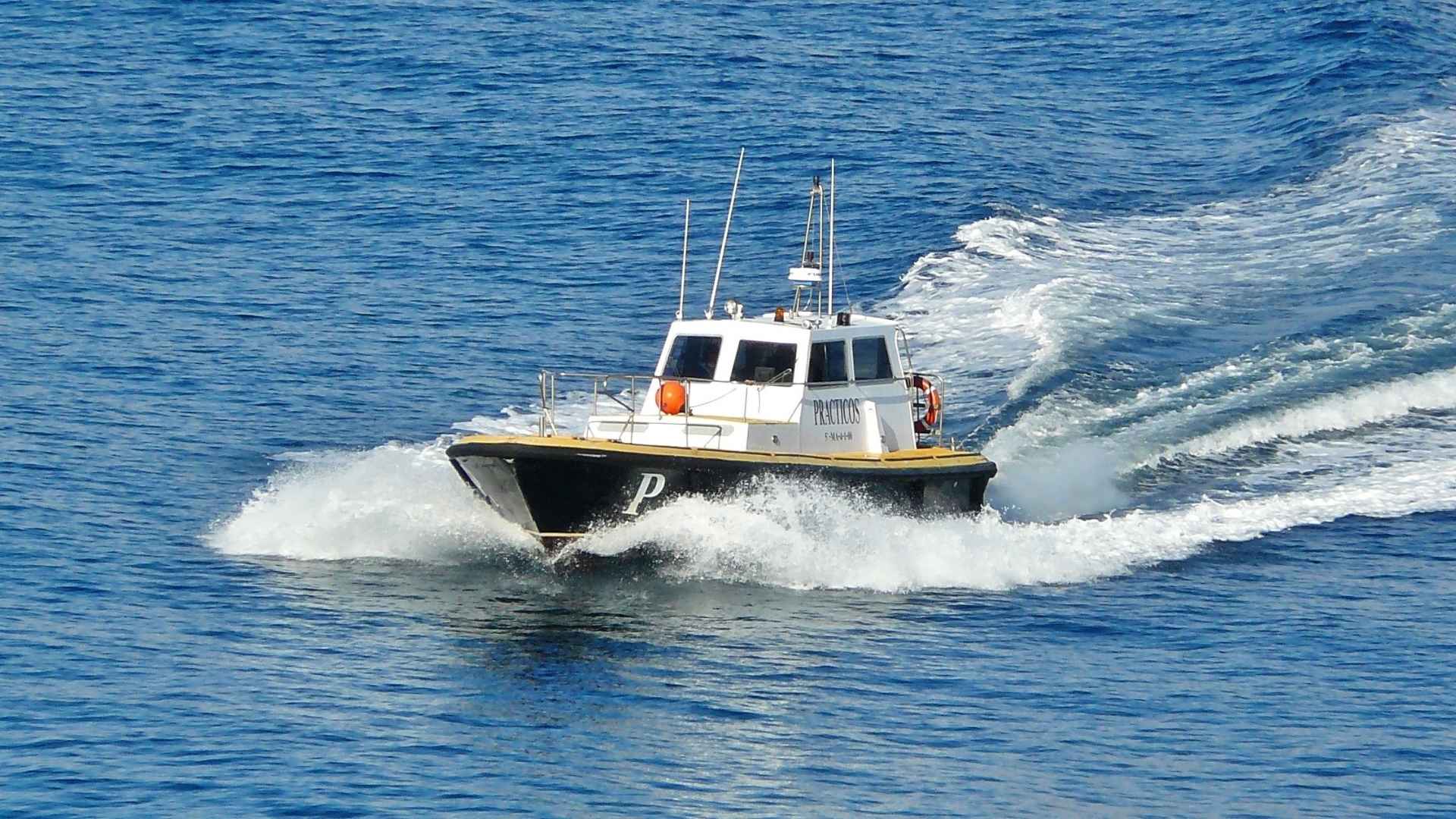 Don't let a boat accident capsize your life or ability to work at sea. Stay afloat with personal legal representation. Call Joe today.