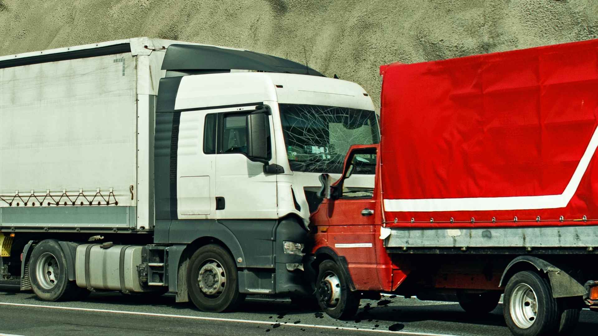 Contact a Portland Truck Accident Lawyer.