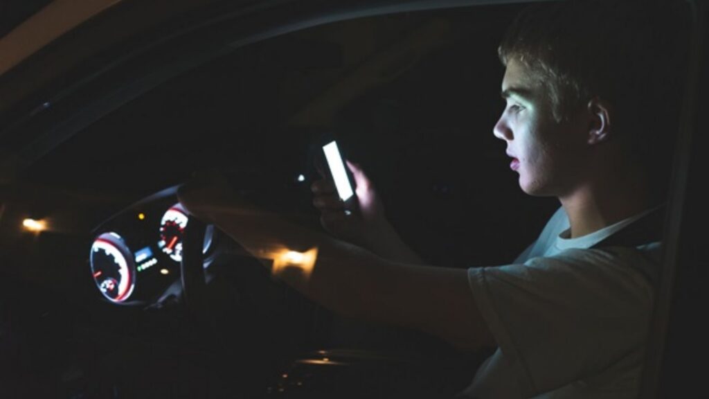 What Is the Distracted Driving Law in Maine?